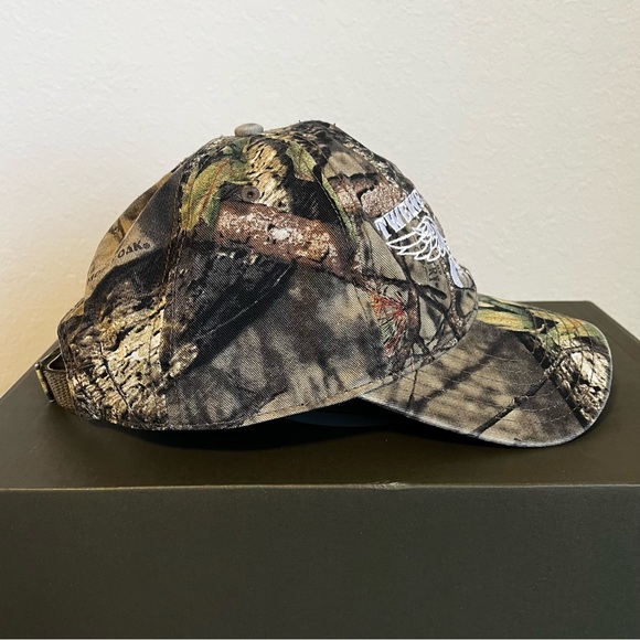 1213LA Wings Velcro 6 Panel Hat - Oak Camo - Picture 2 of 4